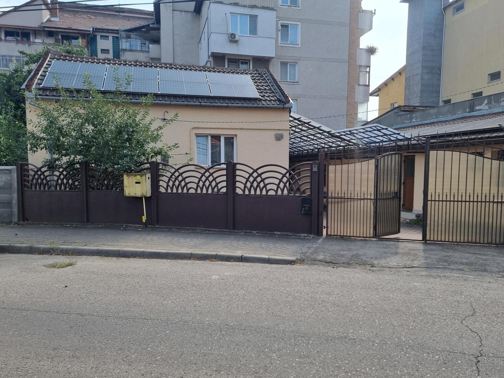 La Bebe 3 Apartment Hunedoara Exterior photo